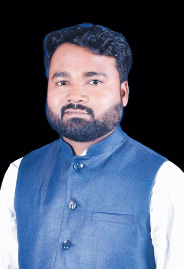 प्रदीप मरकाम निर्विरोध सरपंच संघ अध्यक्ष निर्वाचित प्रदीप मरकाम निर्विरोध सरपंच संघ अध्यक्ष निर्वाचित
