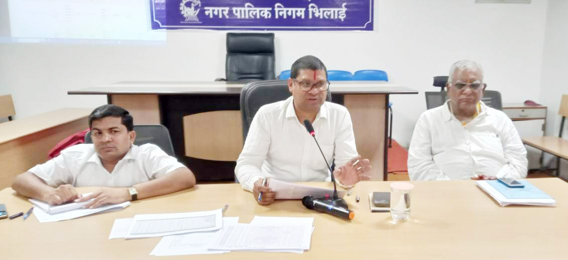 नागरिक सेवा दिवस मनाया नागरिक सेवा दिवस मनाया