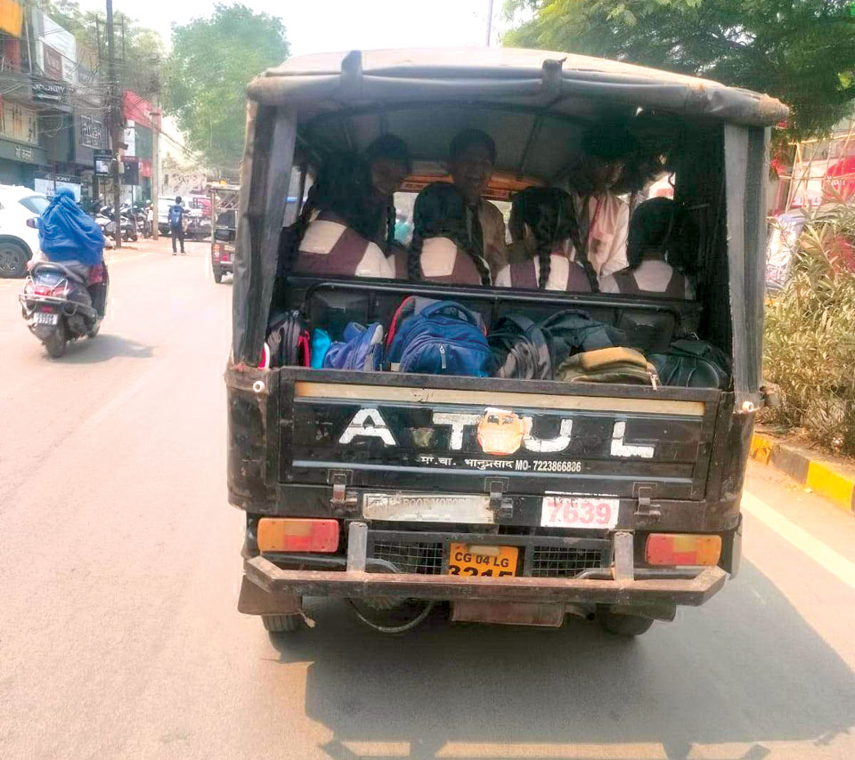 पारा 42-43 पार स्कूल बंद हो पारा 42-43 पार स्कूल बंद हो