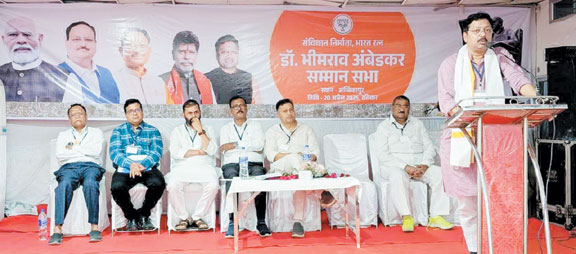 संकुल जामकोटपारा में विदाई सह सम्मान