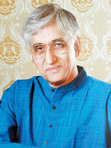 भीषण गर्मी को देखते हुए सिंहदेव ने शालेय शिक्षा विभाग के प्रमुख सचिव से मोबाइल पर की चर्चा भीषण गर्मी को देखते हुए सिंहदेव ने शालेय शिक्षा विभाग के प्रमुख सचिव से मोबाइल पर की चर्चा