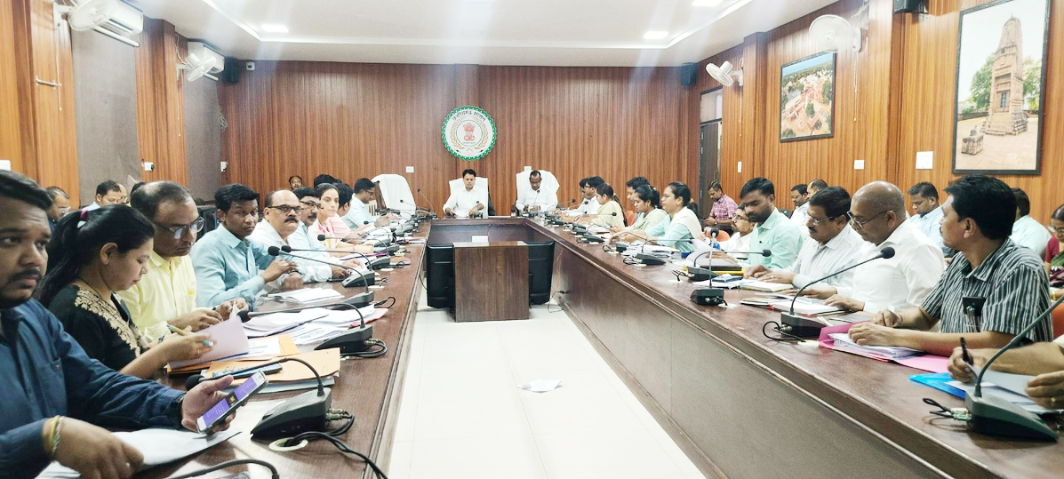  किसानों के लिए बीज-उर्वरक का अग्रिम उठाव जरूरी-कृषि अफसर