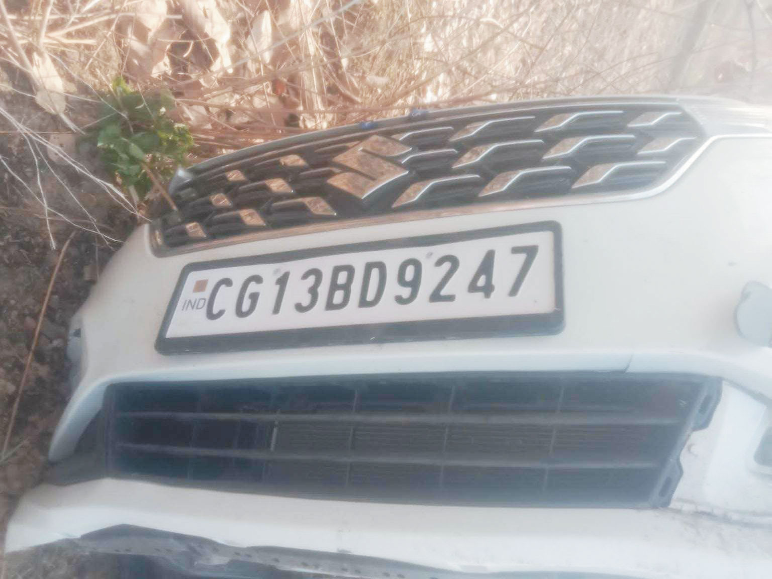वाहन की चपेट में युवक की मौत वाहन की चपेट में युवक की मौत