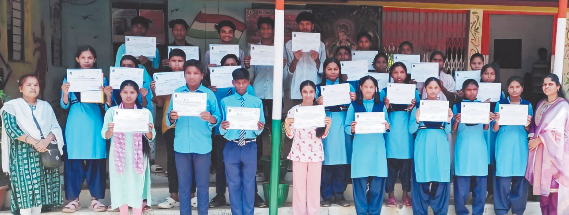 पीएम श्री सेजेस फरसगांव में वार्षिक नतीजे घोषित