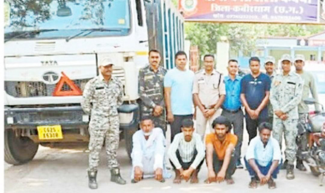 अंतरराज्यीय वाहन चोर गिरोह का पर्दाफाश, 4 बंदी