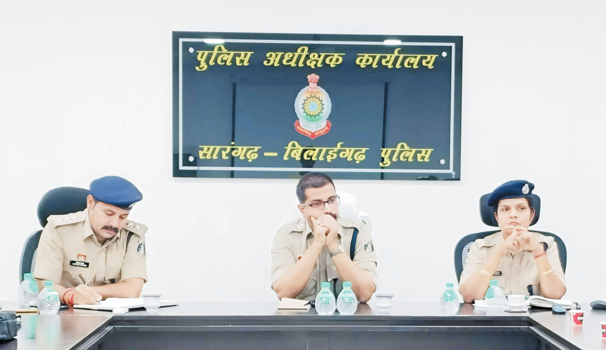 जनता की समस्या सुनना और समाधान करना प्राथमिकता-एसपी जनता की समस्या सुनना और समाधान करना प्राथमिकता-एसपी