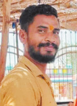 बेकाबू बाइक से गिरे, एक मौत, एक जख्मी बेकाबू बाइक से गिरे, एक मौत, एक जख्मी