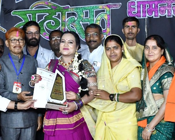 करुणा की पंडवानी, घेवर व भोला की कॉमेडी को दर्शकों ने सराहा