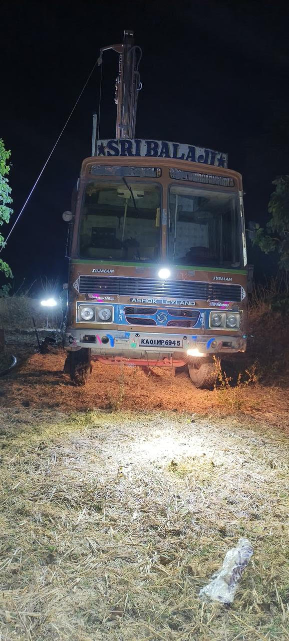 बिना अनुमति बोर खनन, बोर वाहन जब्त बिना अनुमति बोर खनन, बोर वाहन जब्त