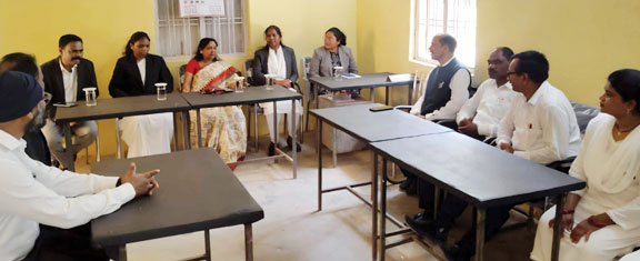 नेशनल लोक अदालत के सफल आयोजन के लिए बैठक