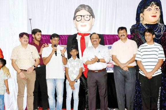 एसईसीएल भटगांव क्षेत्र में स्नेह मिलन मेला एसईसीएल भटगांव क्षेत्र में स्नेह मिलन मेला
