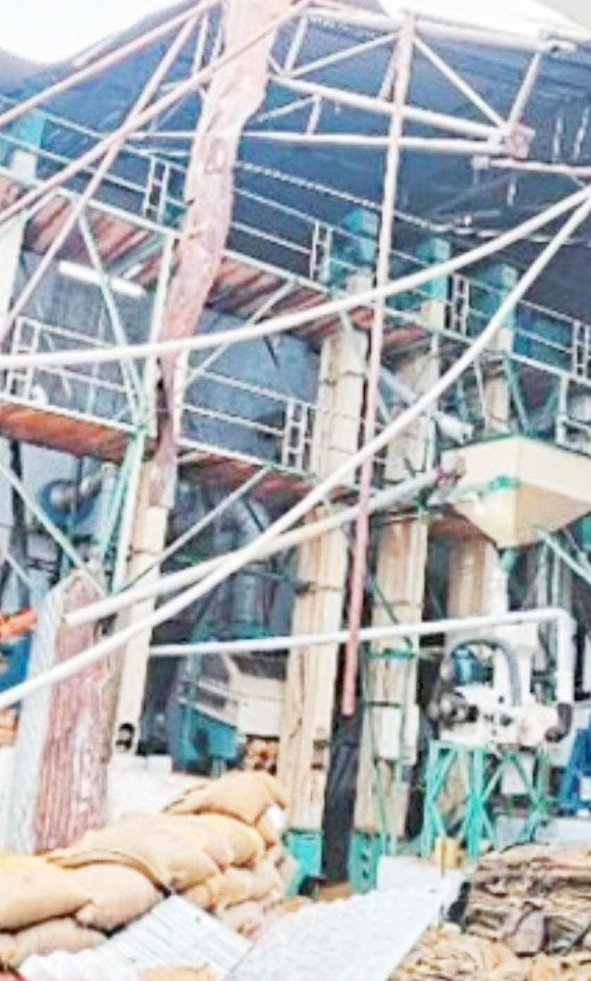 राइस मिल का छज्जा गिरा, दो मजदूरों की मौत 