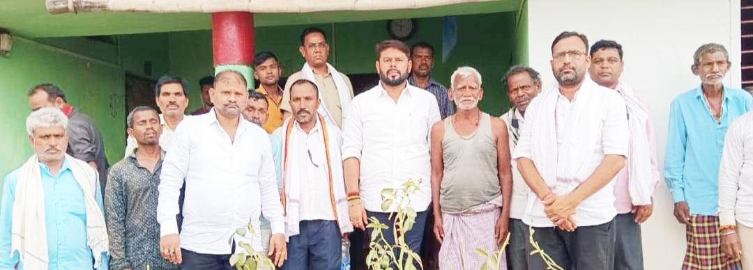 राखी-जोबा राईस मिल हादसे के पीडि़तों से मिले पूर्व विधायक छाबड़ा