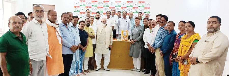 पं. मोतीलाल नेहरू की जयंती, कांग्रेस ने दी श्रद्धांजलि