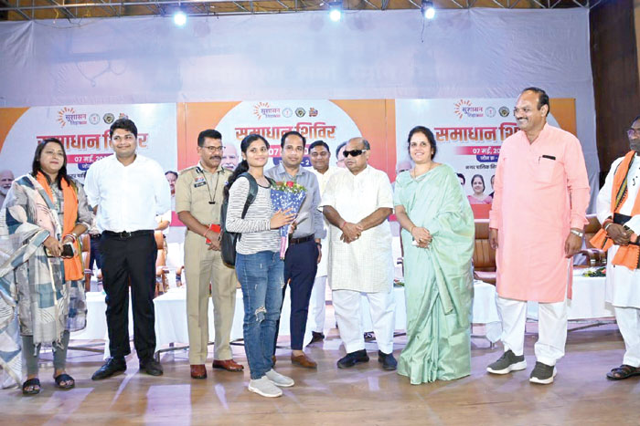 जोन 2 में प्राप्त सभी आवेदनों, 3420 मांगों, 163 शिकायतों का समाधान