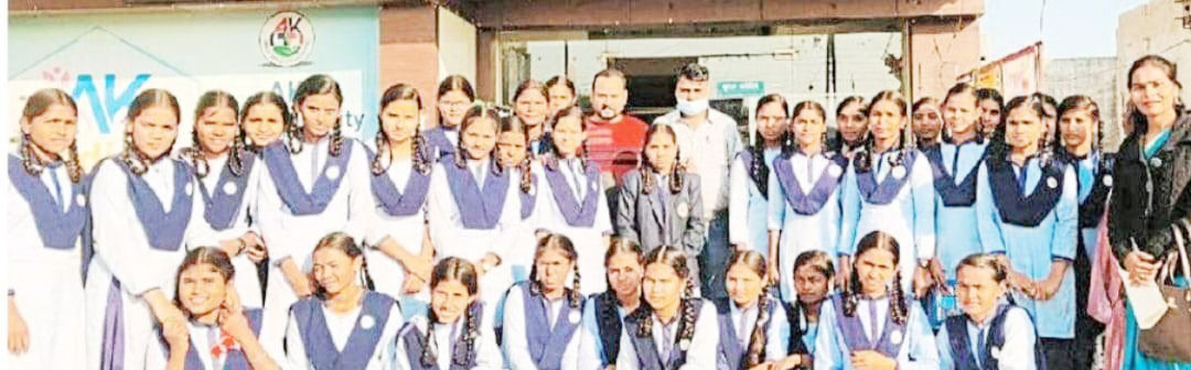 बोर्ड परीक्षा में छात्राओं ने मारी बाजी, छात्र रहे पीछे