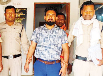 फूड प्लांट से लाखों का चना गबन, आरोपी गिरफ्तार