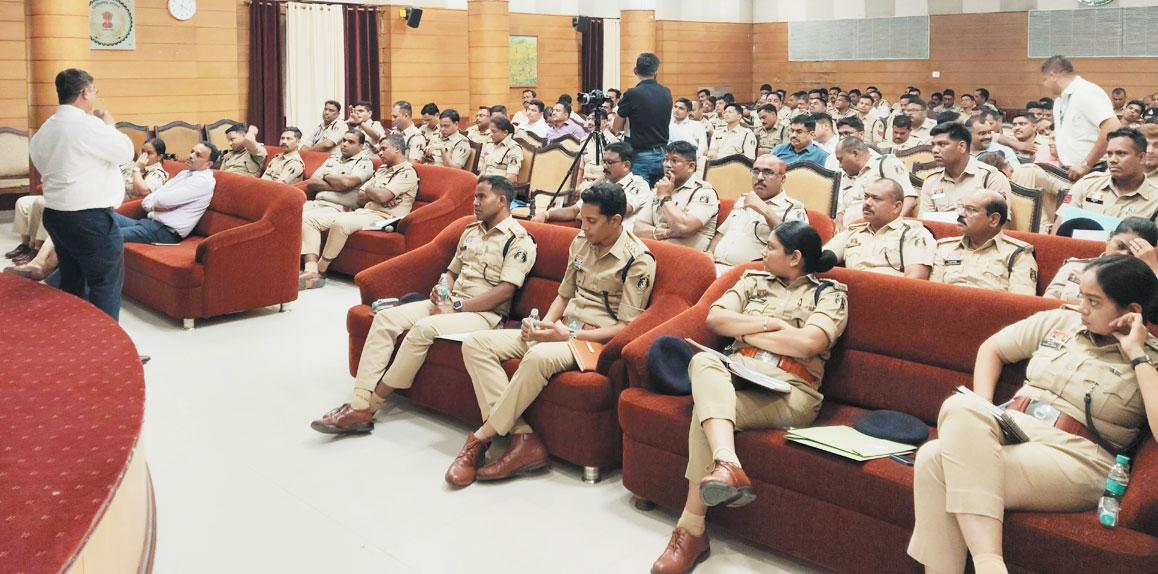 साइबर फ्राड की जांच के टिप्स दिए, बैंक के एक्सपर्ट ने साइबर फ्राड की जांच के टिप्स दिए, बैंक के एक्सपर्ट ने