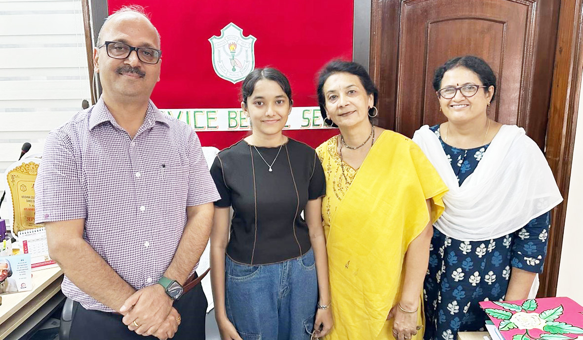 दिल्ली पब्लिक स्कूल दुर्ग के विद्यार्थियों ने 12वीं में फिर लहराया परचम दिल्ली पब्लिक स्कूल दुर्ग के विद्यार्थियों ने 12वीं में फिर लहराया परचम