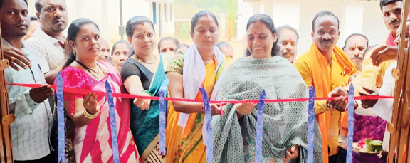 माकड़ी में मां तापेश्वरी मंदिर का उद्घाटन