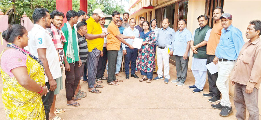 विस्थापन के लिए नोटिस, वार्डवासियों का विरोध विस्थापन के लिए नोटिस, वार्डवासियों का विरोध