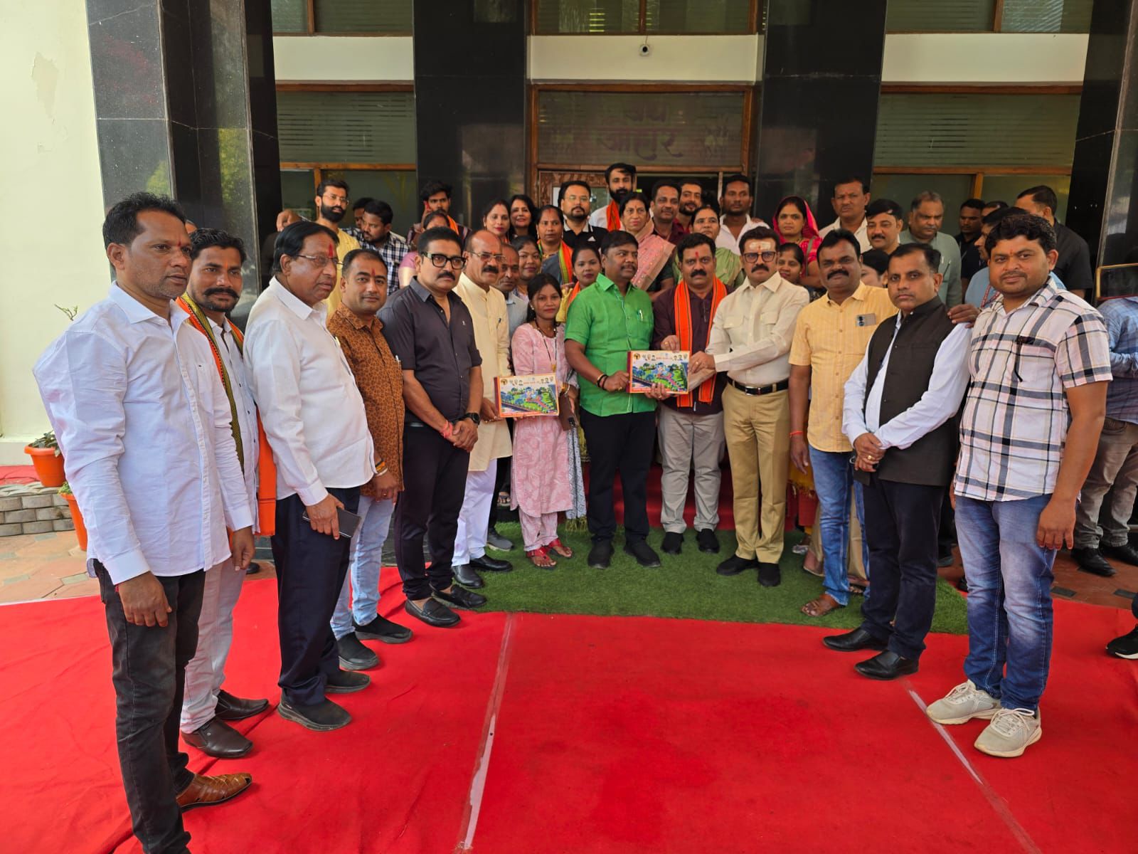 इंद्रावती बनेगी जीवनरेखा, बैराज निर्माण से जगदलपुर को मिलेगा स्थायी जल समाधान- संजय पाण्डेय इंद्रावती बनेगी जीवनरेखा, बैराज निर्माण से जगदलपुर को मिलेगा स्थायी जल समाधान- संजय पाण्डेय