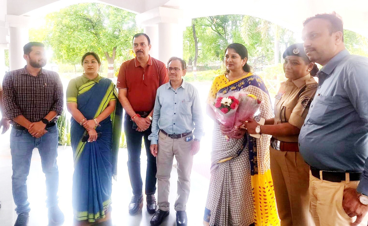 राज्य बाल आयोग की अध्यक्ष ने ली समीक्षा बैठक