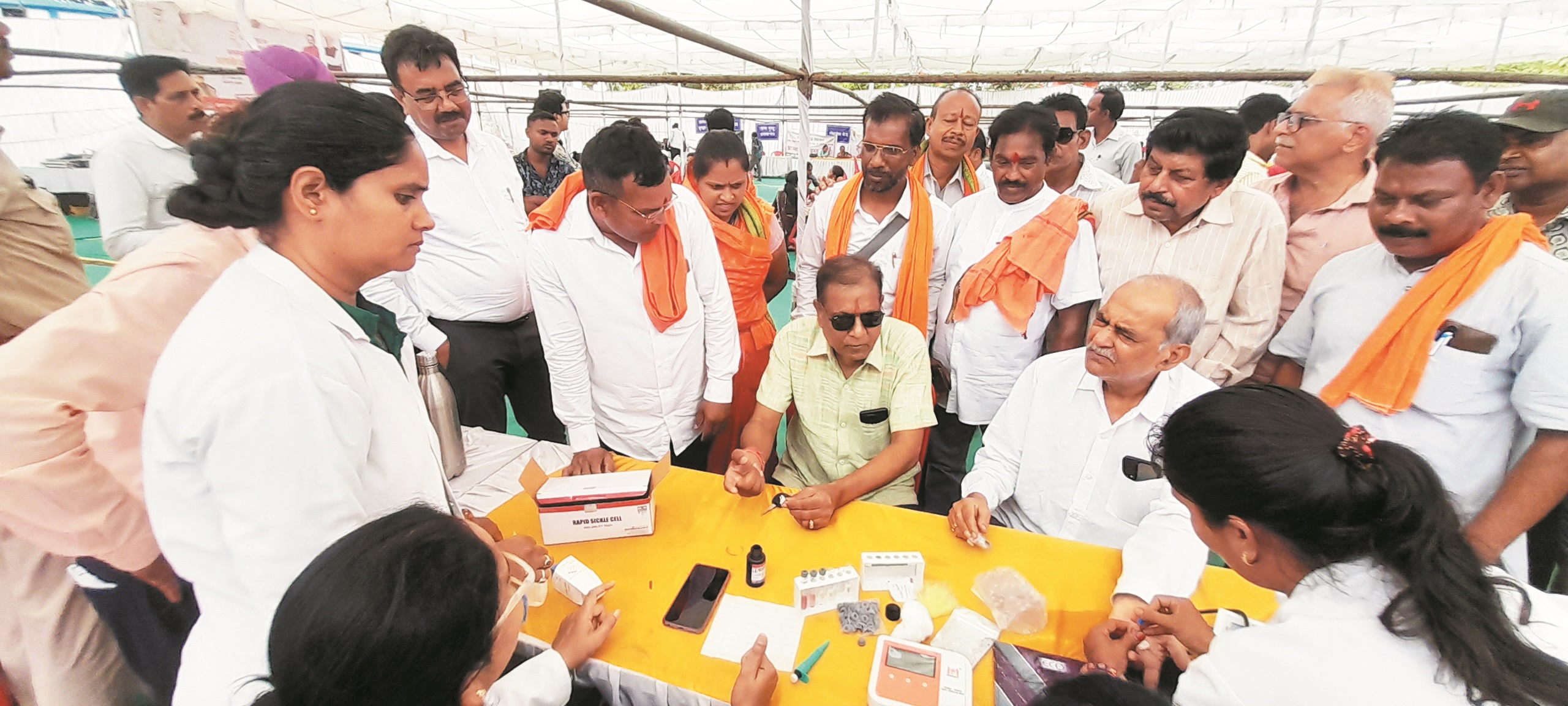 लखोली स्कूल में समाधान शिविर