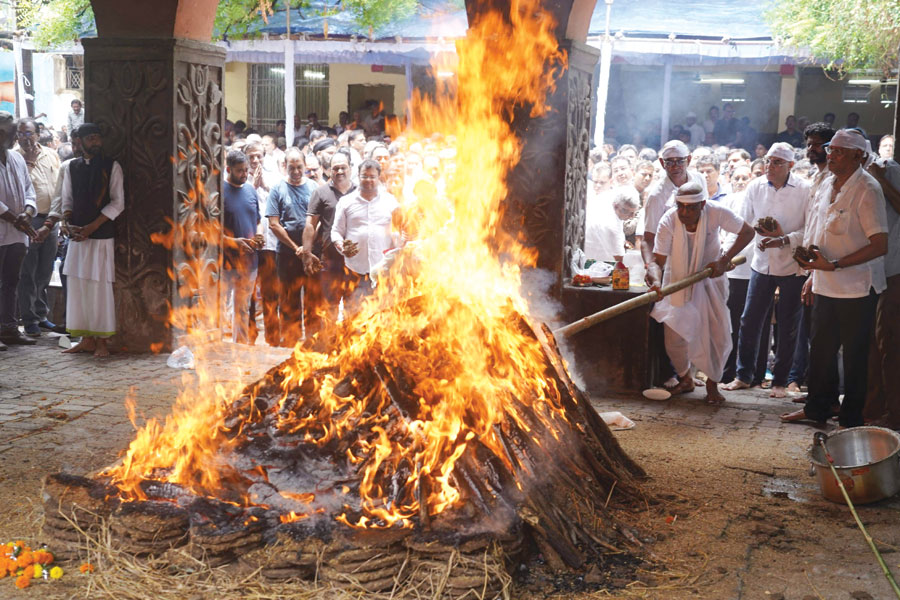 रामजीलाल पंचतत्व में विलीन रामजीलाल पंचतत्व में विलीन