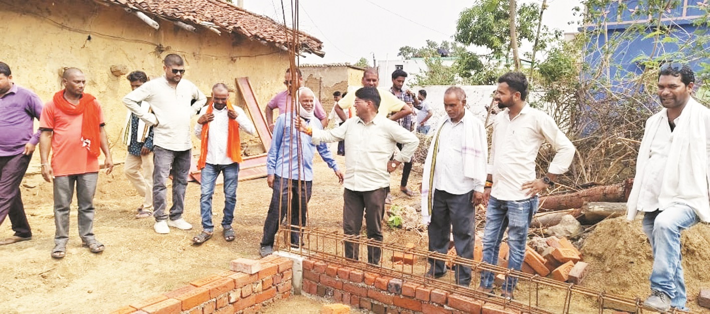 मांग पूरा नहीं हुआ तो जिपं के सामने तंबू लगाकर हितग्राहियों के साथ करेंगे प्रदर्शन-राकेश ठाकुर