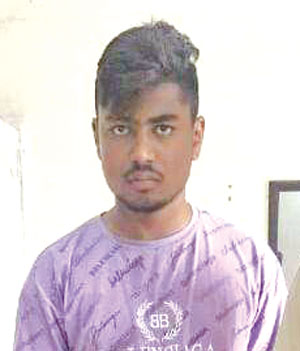 बच्चे को धमका कर ढाई लाख के जेवर ले भागा, अब जेल में बच्चे को धमका कर ढाई लाख के जेवर ले भागा, अब जेल में