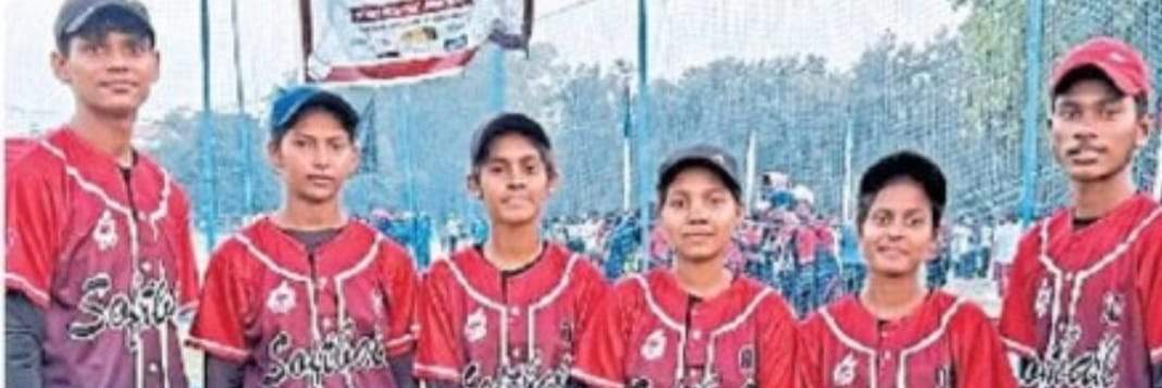 सॉफ्टबॉल स्पर्धा : राज्य टीम में जेवरा के 6 खिलाडिय़ों का चयन सॉफ्टबॉल स्पर्धा : राज्य टीम में जेवरा के 6 खिलाडिय़ों का चयन