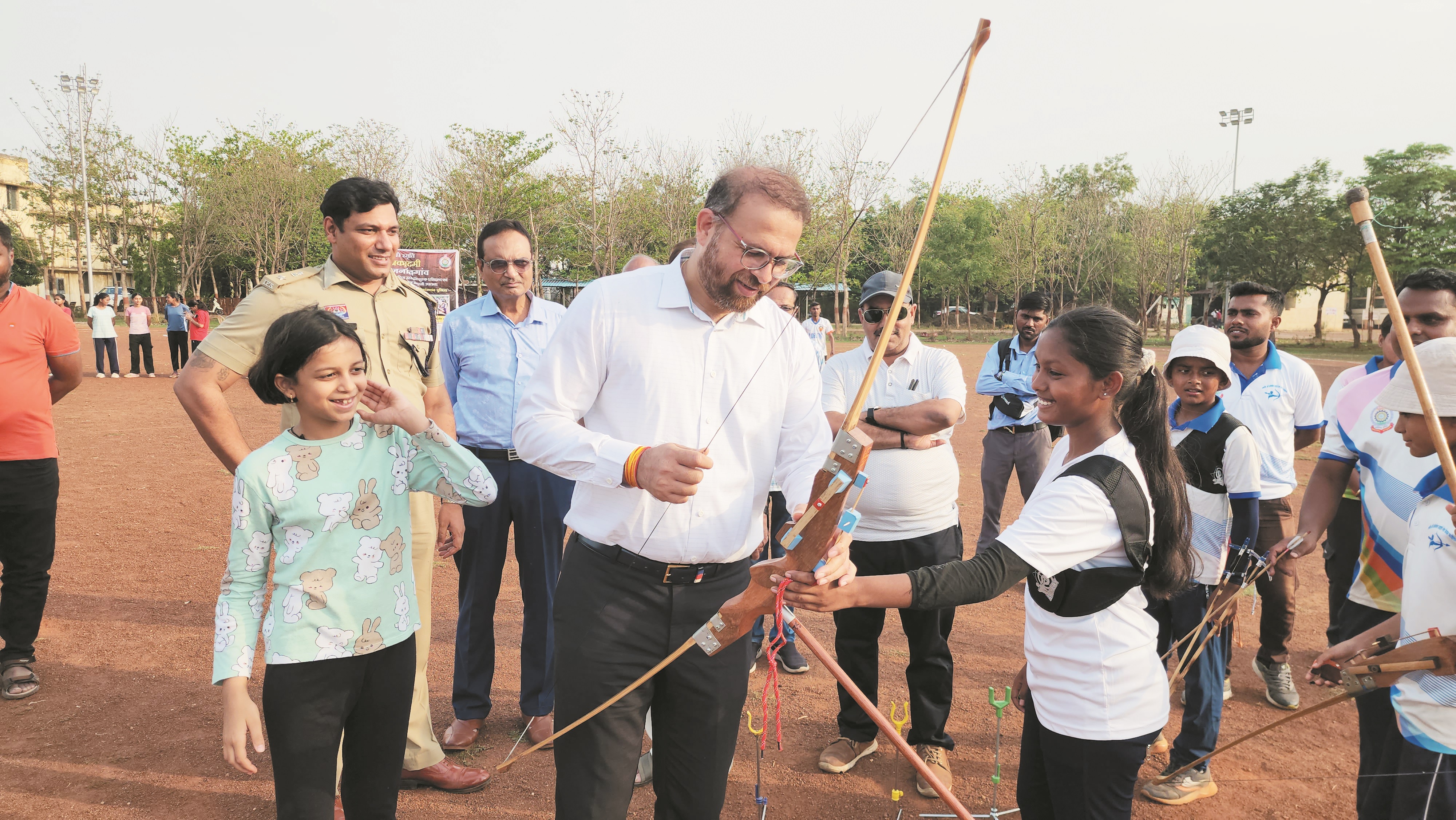 कलेक्टर ने खिलाडिय़ों का किया उत्साहवर्धन