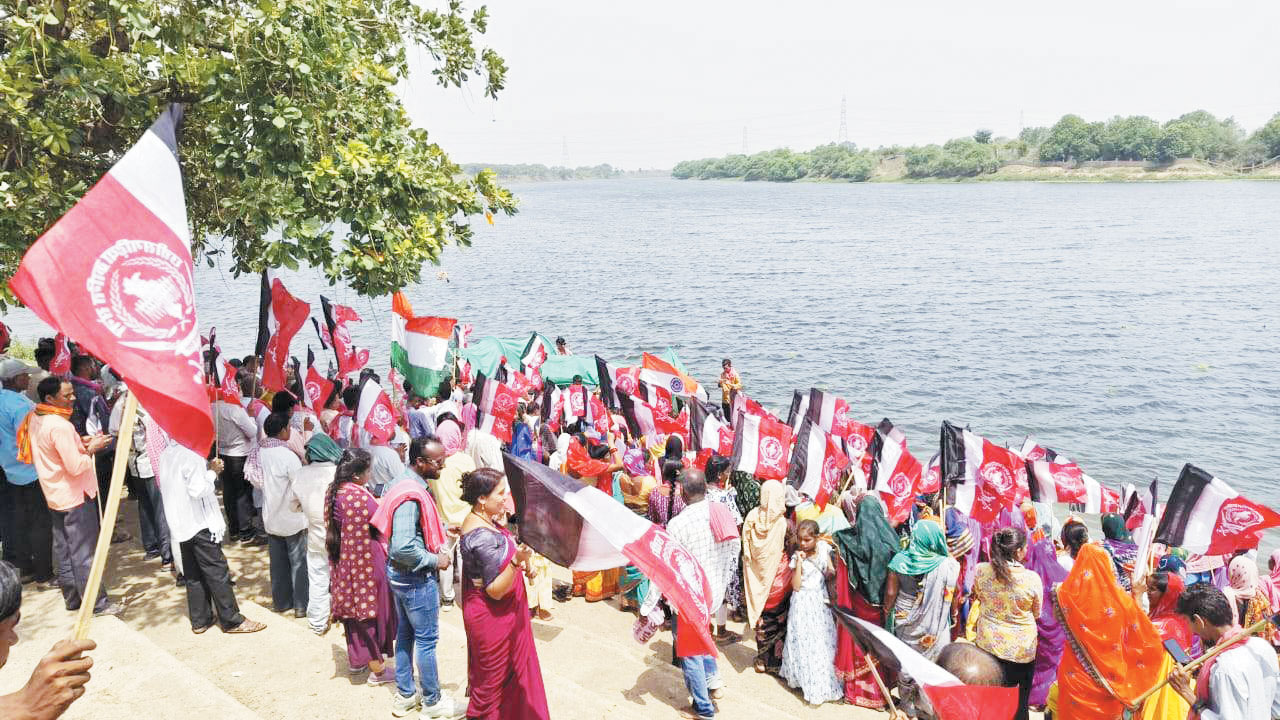 सोमनाथ से 5 दिवसीय खारुन यात्रा शुरू सोमनाथ से 5 दिवसीय खारुन यात्रा शुरू