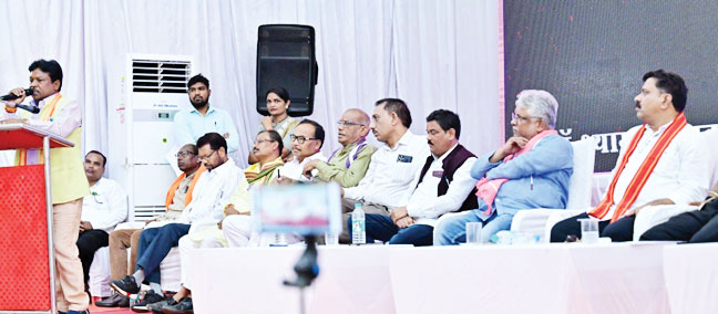 बस्तर के नौजवान अपने प्रयासों से खत्म करेंगे माओवादी विचार- विजय शर्मा