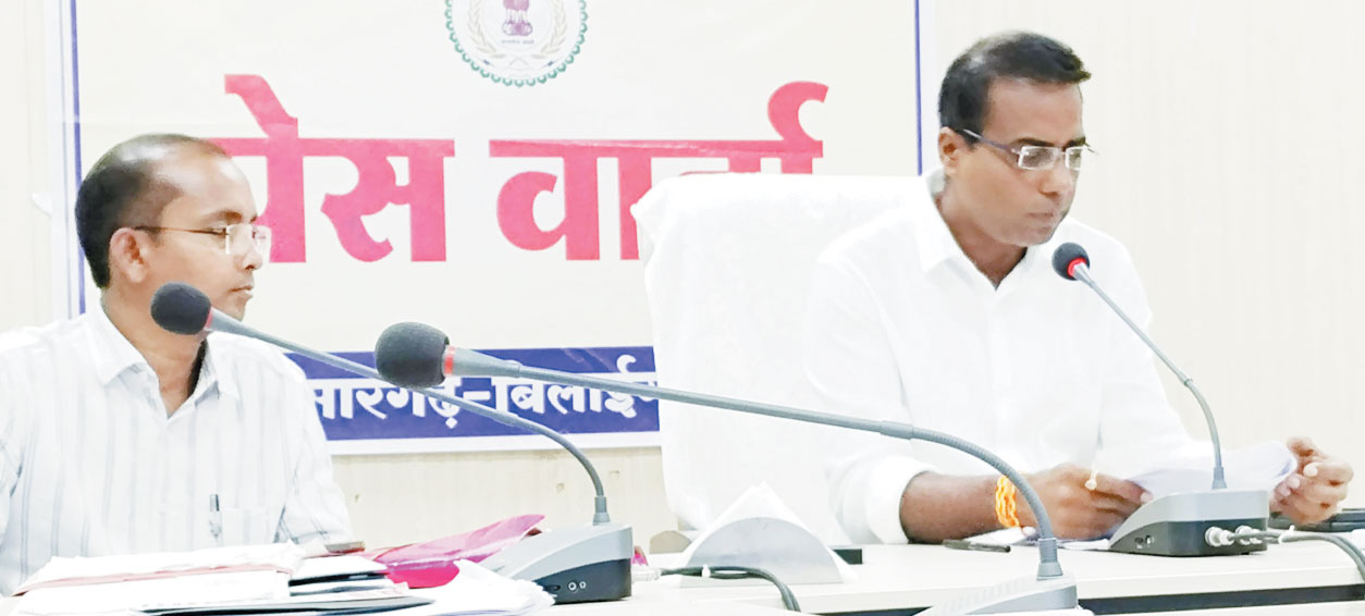 पारदर्शिता से हुआ शिक्षकों का युक्तियुक्तकरण-कलेक्टर पारदर्शिता से हुआ शिक्षकों का युक्तियुक्तकरण-कलेक्टर