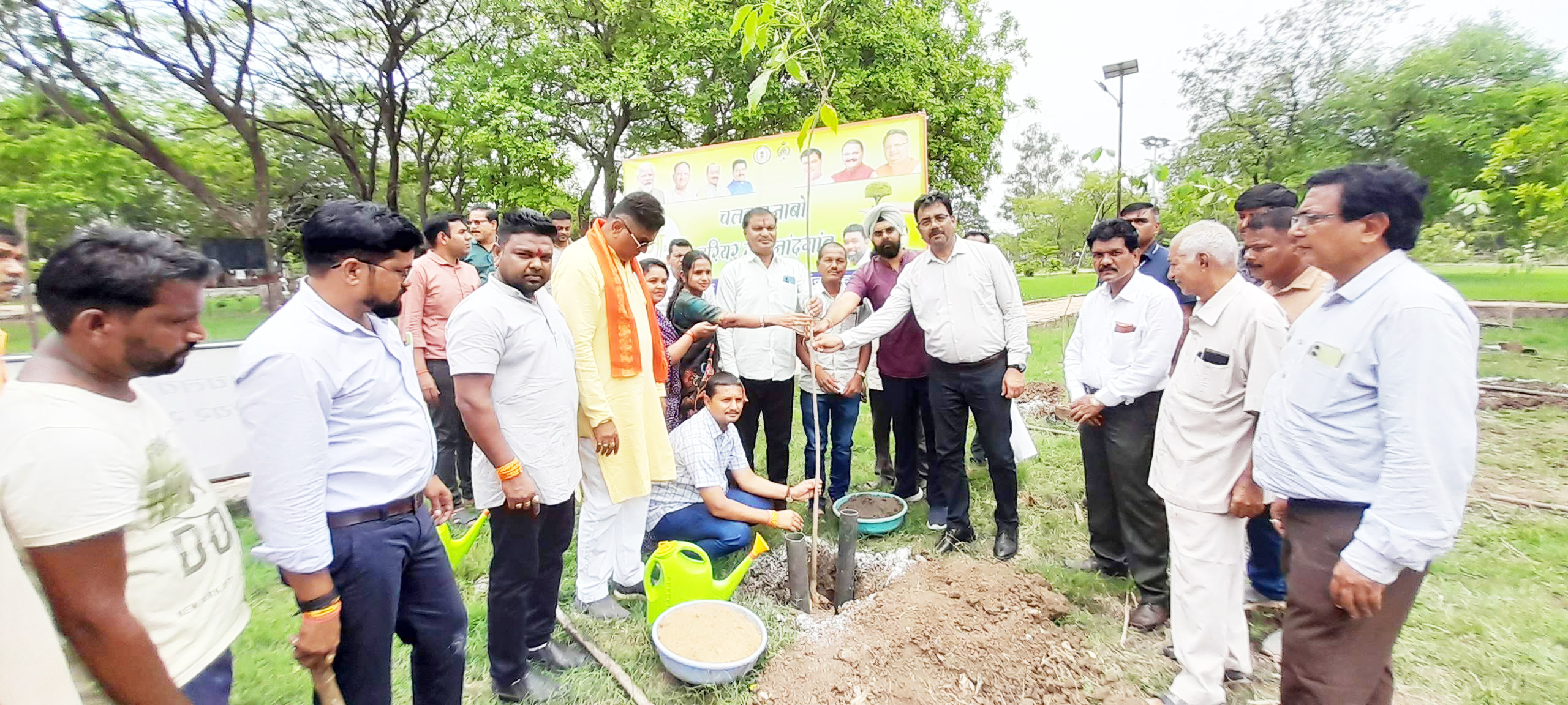 विभिन्न प्रजाति के 7 हजार पौधे लगाने का लक्ष्य विभिन्न प्रजाति के 7 हजार पौधे लगाने का लक्ष्य
