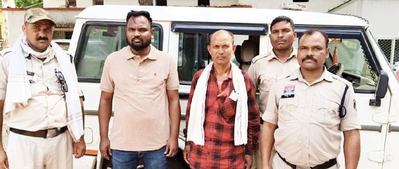 मतांतरण का आरोप,  2 पास्टर गिरफ्तार