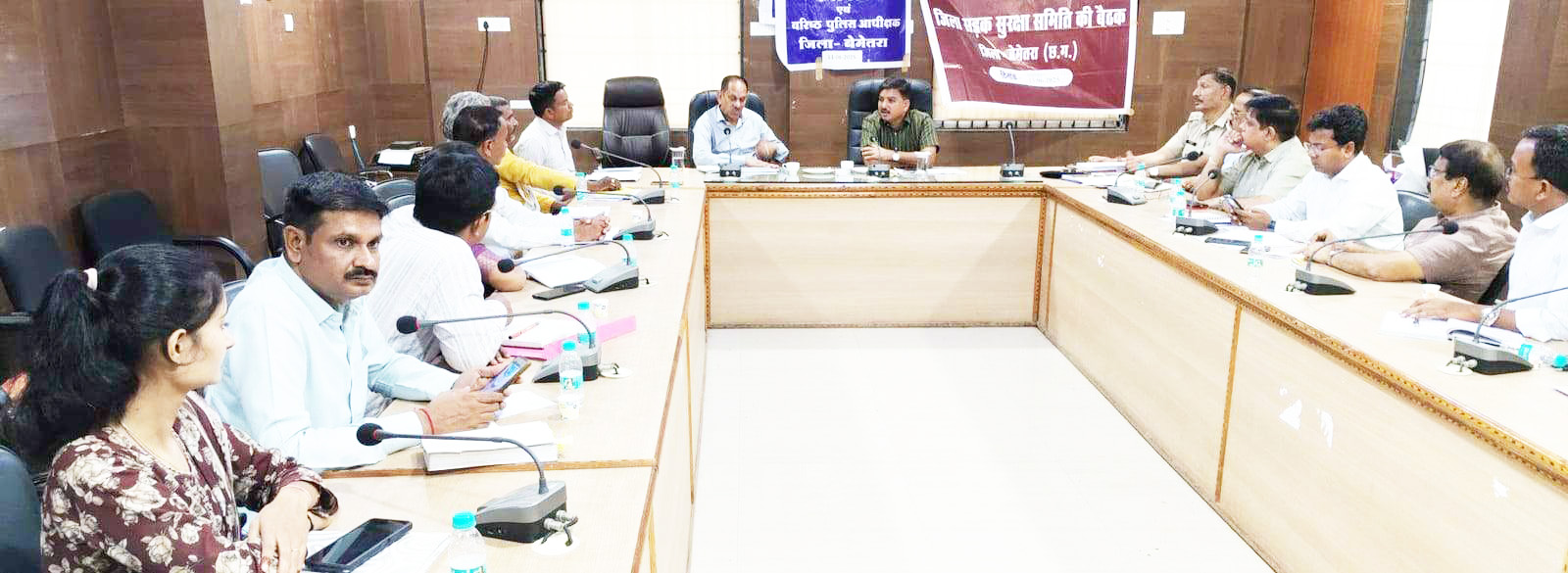 सडक़ सुरक्षा, नशा मुक्ति और नवीन कानून क्रियान्वयन पर समन्वय बैठक