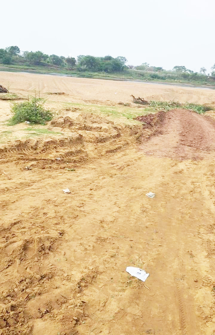 मोहड़ घाट में अवैध रेत खनन, फायरिंग जांच के लिए कांग्रेस ने बनाई कमेटी