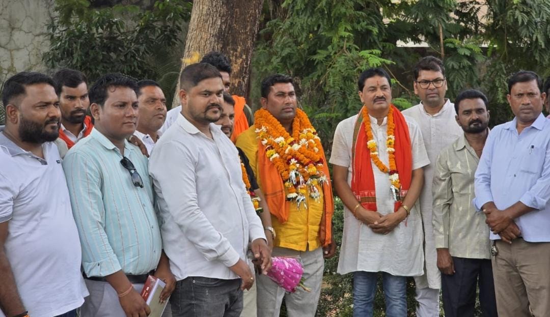 मुकेश ढीढ़ी बने जिला सरपंच संघ का अध्यक्ष मुकेश ढीढ़ी बने जिला सरपंच संघ का अध्यक्ष