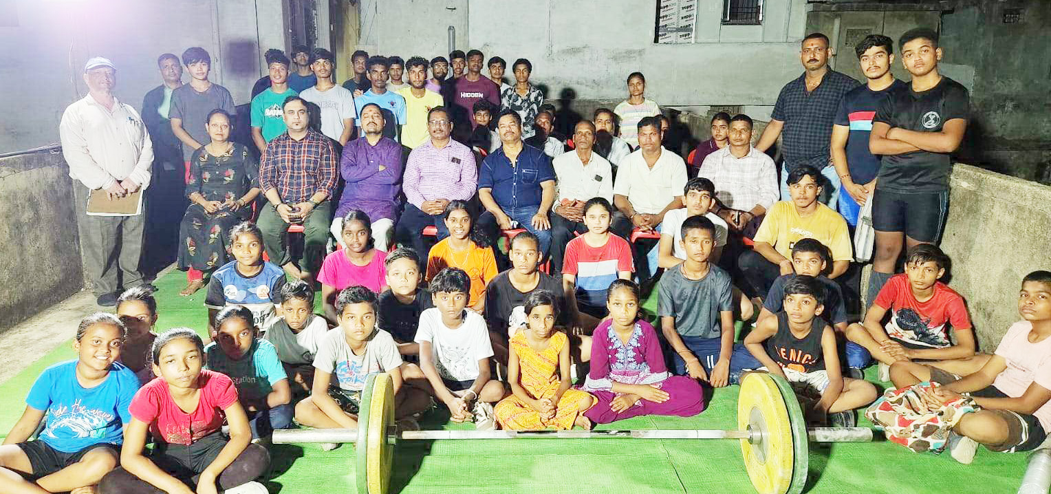 30 दिवसीय ग्रीष्मकालीन वेट लिफ्टिंग प्रशिक्षण शिविर का समापन