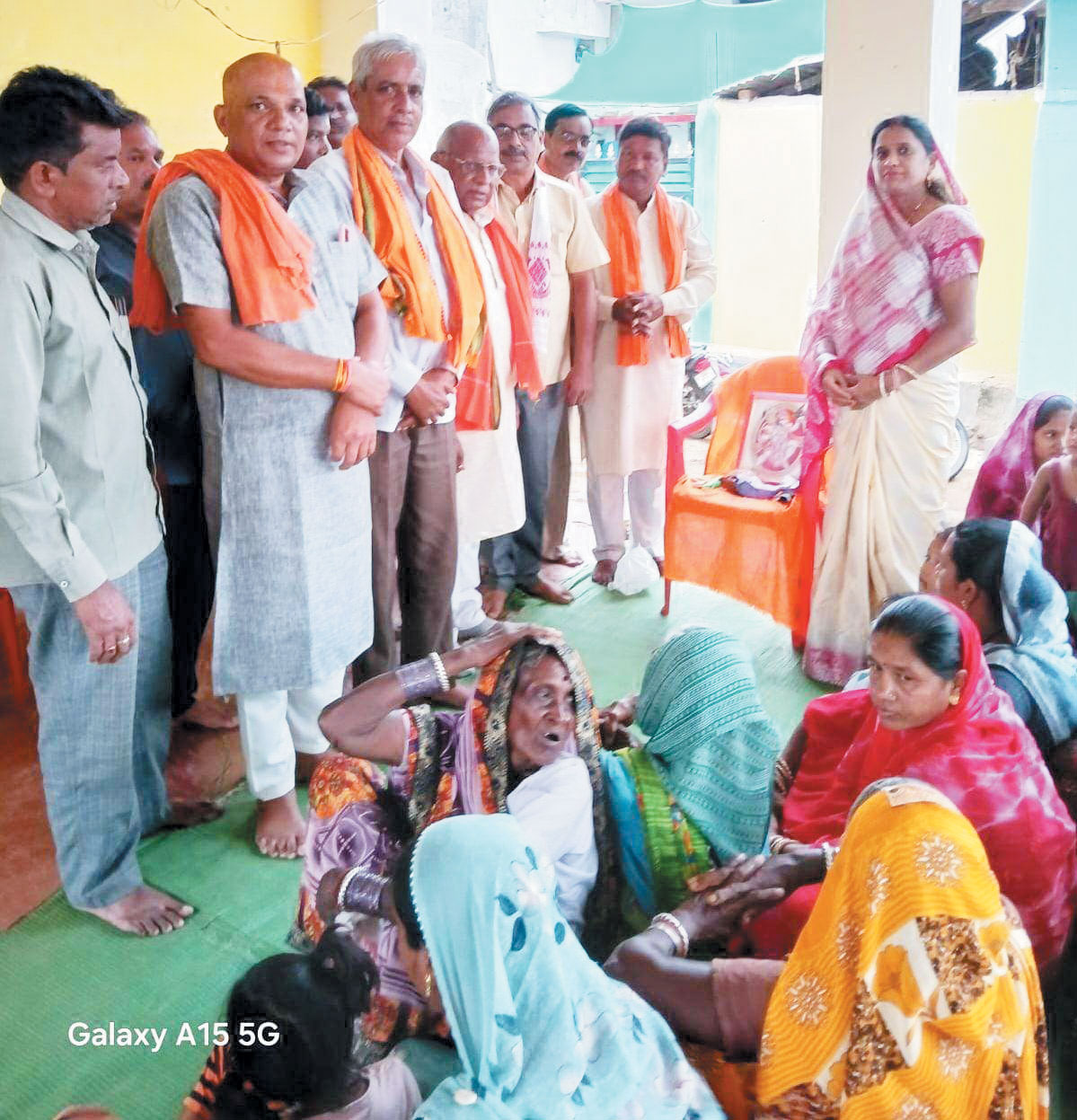 परसदा में संकल्प सिद्धि व विकसित भारत कार्यक्रम आयोजित परसदा में संकल्प सिद्धि व विकसित भारत कार्यक्रम आयोजित