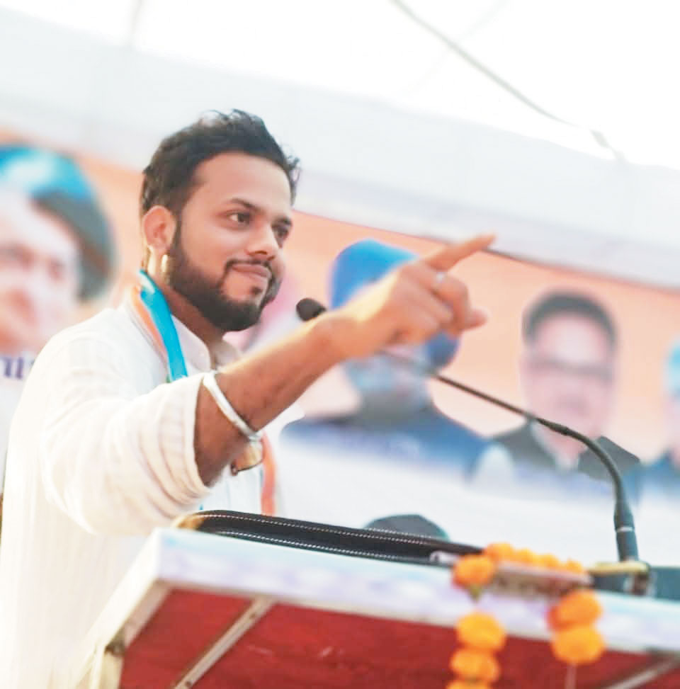 खाद की किल्लत पर युवा कांग्रेस ने सौंपा ज्ञापन, आंदोलन की दी चेतावनी