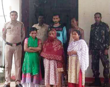 रिपोर्ट दर्ज कराने आए फरियादी से एक परिवार ने की मारपीट