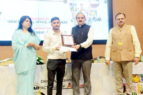 आधार को और अधिक विश्वसनीय  बनाने के लिए पहल-भुवनेश कुमार