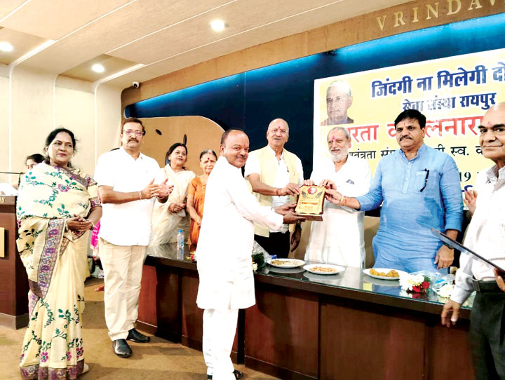 स्व शर्मा स्वतंत्रता संग्राम से समता का समाज बनाने के संघर्ष तक लडऩे वाले योद्धा थे- रघु ठाकुर