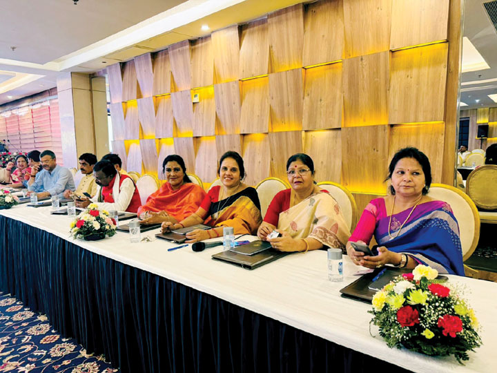 महापौर परिषद, कार्यकाल में एकरूपता लाने पर जोर