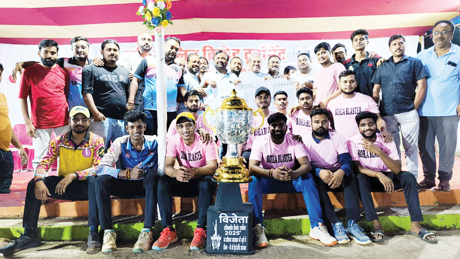  क्रिकेट स्पर्धा: बोहला ब्लास्टर बनी विजेता