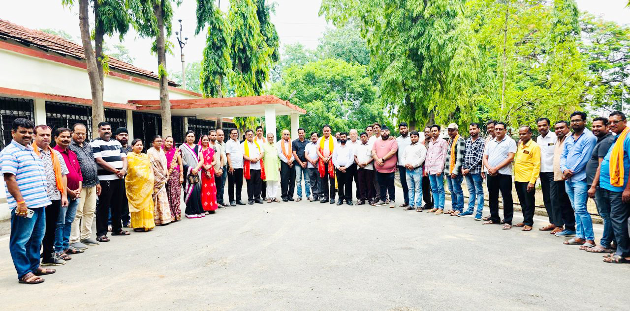 आपातकाल के 50 साल पूरे, भाजपा ने मनाया संविधान हत्या दिवस आपातकाल के 50 साल पूरे, भाजपा ने मनाया संविधान हत्या दिवस